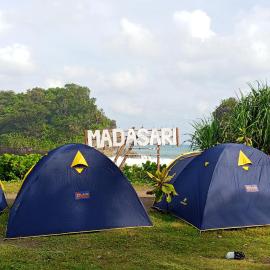 Tenda Reguler Pantai Madasari, hotel i Pangandaran