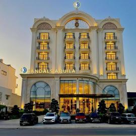 SANDALS AQUILA HOTEL