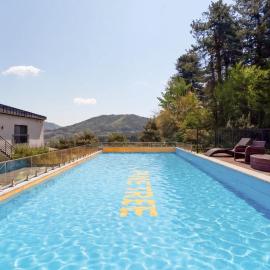 Gapyeong Pinetree Kids Pool Villa, khách sạn ở Gapyeong