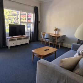 Retro Apt meters from Bathers Beach - Hosted by CanStay