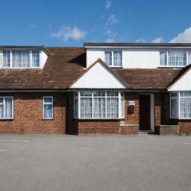Laburnum Guest House - Heathrow London T5