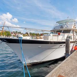 Klassische Motoryacht Ocean Motion、エッカーンフェルデのホテル