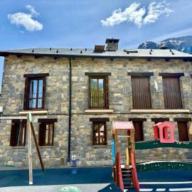 Casa Miradell