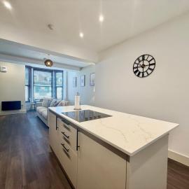Fabulous Luxury Two Bedroom Duplex Apartment, hotel en Waterloo