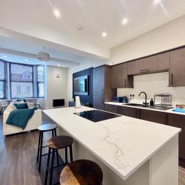 Wonderful Luxury Two Bedroom Duplex Apartment, hotel Waterlooban