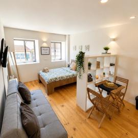 Cozy Retreat in the Heart of Porto, hotel v Portu