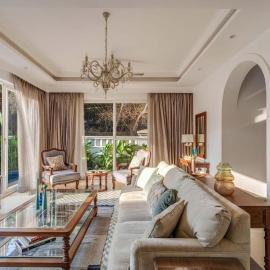 SaffronStays House of Arches