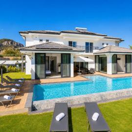 Villa White Cloud