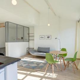 Loft cosy & balcon ensoleillé au cœur de Marseille