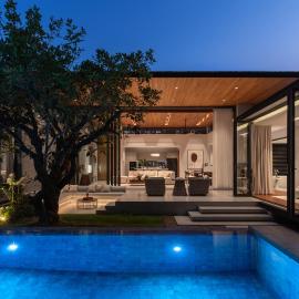 Layan -10 Min to Beach - Spacious Pool Villa, hotel in Ban Phru Champa