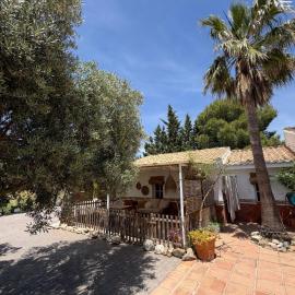 Casa Malacitano, Caminito del Rey, hotel in Valle de Abdalagís
