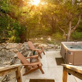 Luna Luxury Yurt-Cabin - Canyon Lake - Hot Tub