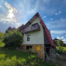 Domek na Górce - Beskid Wyspowy, Hotel in Dobra