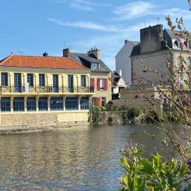Viesnīca Maison Fouillen "Grand Balcon sur la Rivière" Appartement IV Demeure d'exception sur l'Odet pilsētā Kempēra