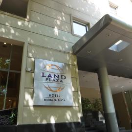 Land Plaza Hotel, ξενοδοχείο σε Bahía Blanca