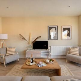 Modern Deluxe Apartment with a Seaview