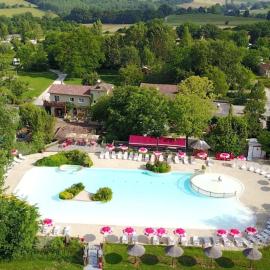 Camping 4 étoiles - Parc aquatique - ccbfhdh, Hotel in La Romieu