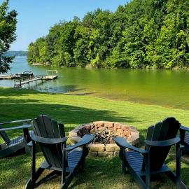Douglas Lake Gem on Private Cove w/ Amazing Views!