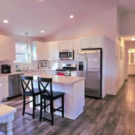 Grand Rapids Area Stay, Shopping and Entertainment