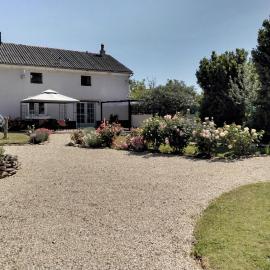Le Vieux Logis Gite, hotelli kohteessa Montreuil-Bellay