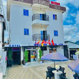 hotel la valeureuse mère, hotel a Yaoundé