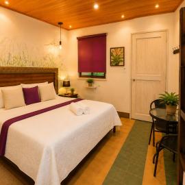 Hotel Boutique Stay La 10, отель в городе Медельин