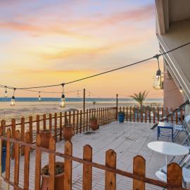 Beachfront Family House With Ocean View at Imi ouadar 10mn from Taghazout, hotel in Aghoud