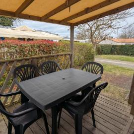 Beautiful 3-bedroom mobil home - near the beach, hotel in Talmont-Saint-Hilaire