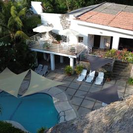 Mis 4 Tesoro's Tropical Paradise Home – hotel w mieście El Níspero