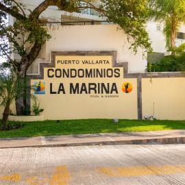 La Marina Condominios by Monyxbnb โรงแรมในปูแอร์โตบาญาร์ตา