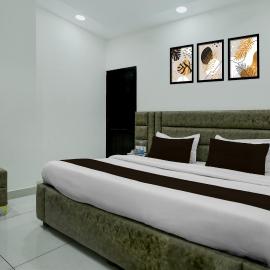 Hotel O Crystal