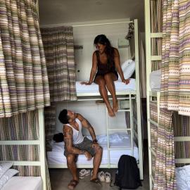 Hostal Don Cenobio, ξενοδοχείο σε Flores