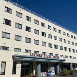 Airport Plaza Hotel, hotel di Tomisato