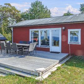 Cozy Home In Visby With Ethernet Internet