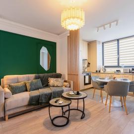 XCity3 ApArt Hotel - DeLuxe Apartment, Balcony and Private Underground Parking