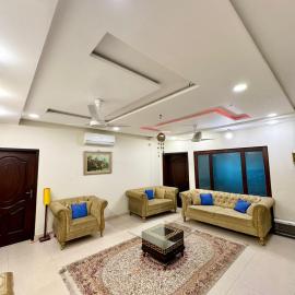 Lavish House in model town Lahore