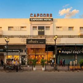 asar Capoors Hotel Hazratganj by Orion Hotels – hotel w mieście Lucknow