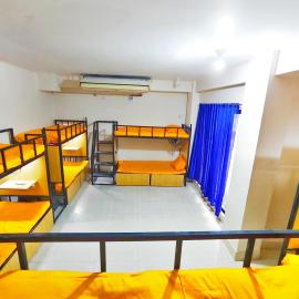 Younic Hostel Baridhara Male, hotel u gradu 'Dhaka'