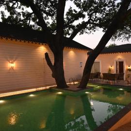 Rama Retreat Luxury Cottages, хотел в Ayodhya