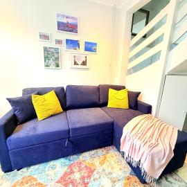Cosy Lincoln Home Sleeps 6 with Parking