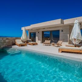 Perfect from all Aspects Villa,Promotional offer, hotel i Stérnai