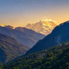 Hotel vidya om palace kedarnath, ξενοδοχείο σε Ukhimath