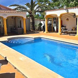 Palm Breeze Paradise Villa in Albir Costa Blanca