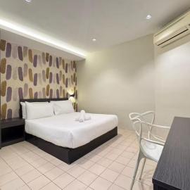 Q Inn by Pillow Plus