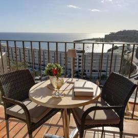 Sunset Balcony & Sea Views in Patalavaca Apt 18, hótel í Patalavaca