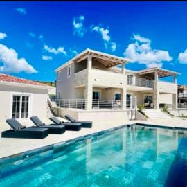 Villa LunaMira in der Nähe von Porec, hotel i Vižinada