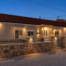Anastasia's garden house