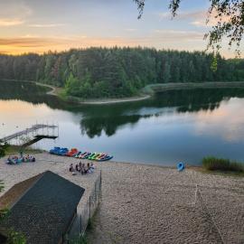 Domki Dębrzyno, hotel em Juszki