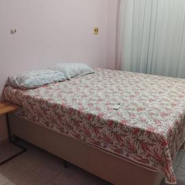Quarto privativo em casa ampla próximo à UFERSA, UERN e IFRN, hotel in Mossoró
