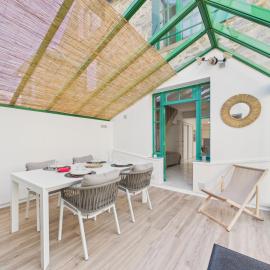 A 650 m de la plage, charmante maison pour 4 pers, hotel u gradu Dinar